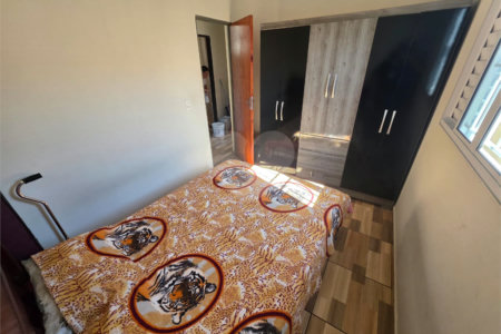 Casa 2 quartos Jardim Zavaglia