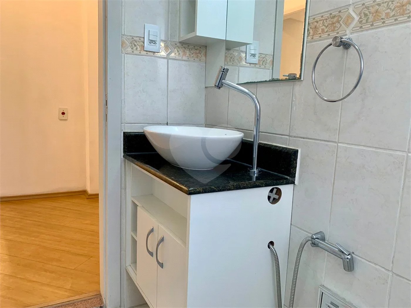 Excelente oportunidade! Paraíso 125m², 3dormitórios sendo 1 suíte, 1 vaga.