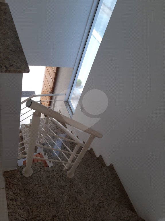 Sobrado à venda com 3 quartos, sendo 1 suíte, em Vila Suissa, Mogi das Cruzes, SP