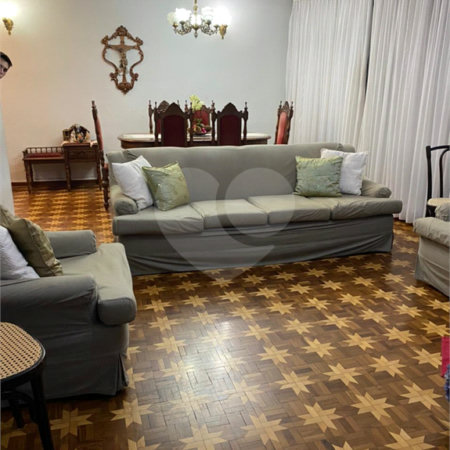 Sobrado à venda com 4 quartos, sendo 1 suíte, em Sumaré, São Paulo, SP