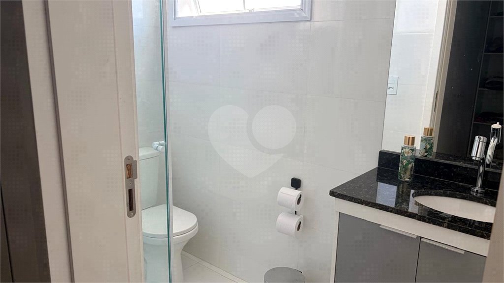 Casa à venda com 3 quartos, sendo 1 suíte, no condomínio Residencial Américo de Figueiredo, Sorocaba - SP
