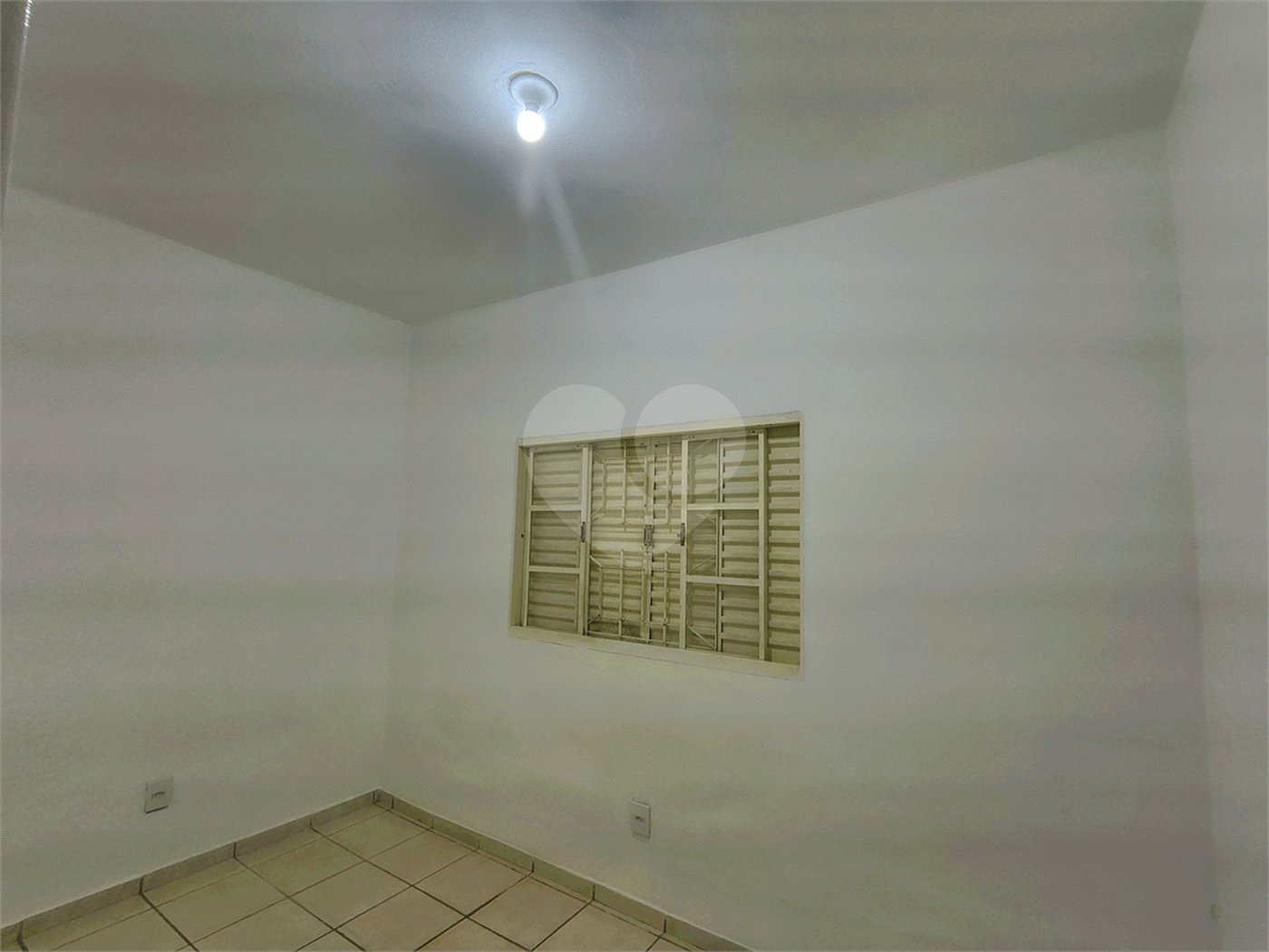 Casa à venda com 2 quartos em Jardim Juscelino Kubitschek, Indaiatuba, SP