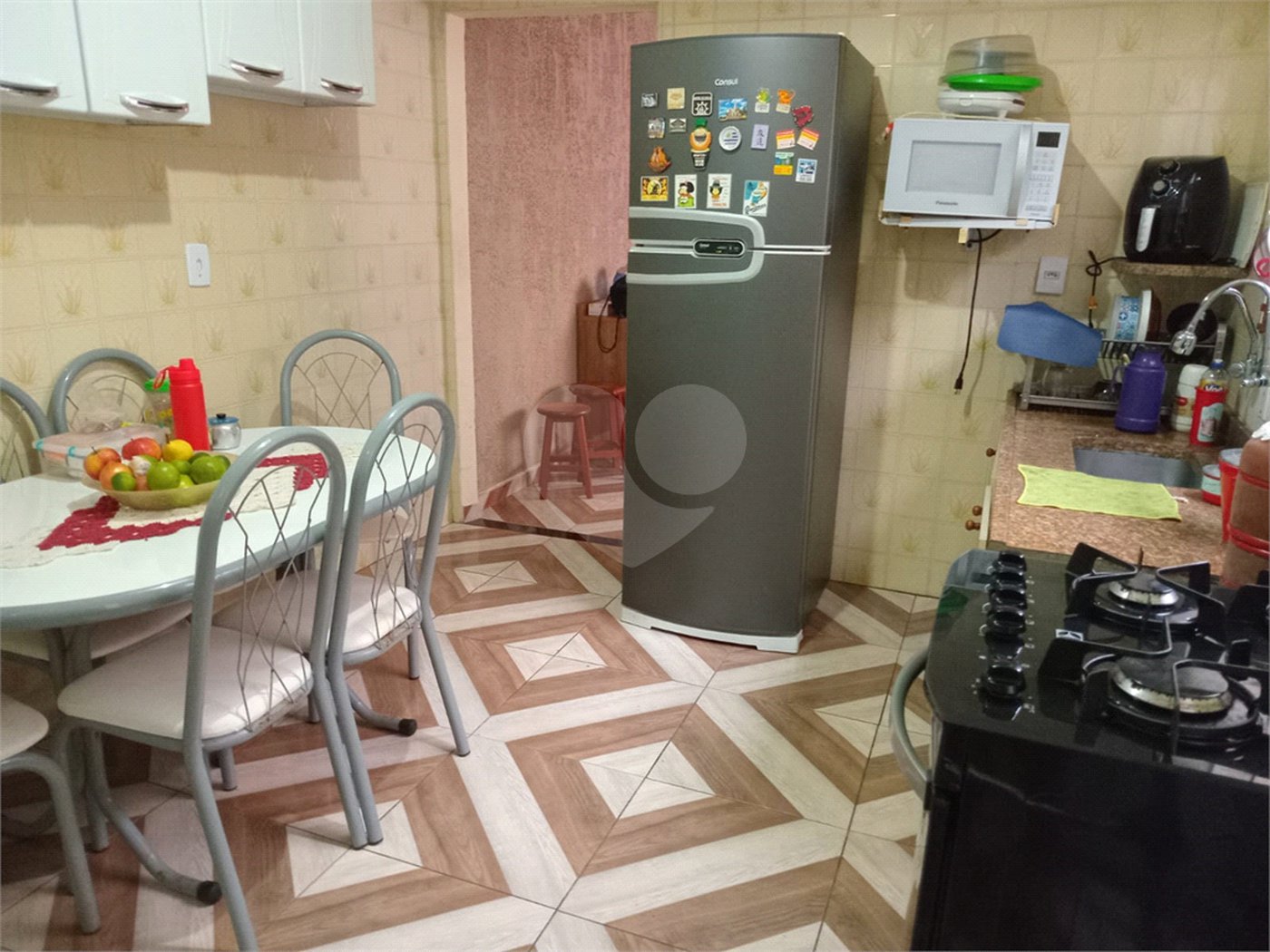 Sobrado à venda com 2 quartos, sendo 1 suíte, em Chora Menino, São Paulo, SP