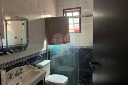 Sobrado a venda na Mooca, com 120m2, 2 dormitórios e 2 vagas - Estuda permuta.