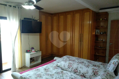 Casa à venda com 3 quartos, sendo 2 suítes, em Vila Mazzei, São Paulo, SP