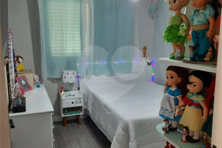 Apartamento à venda com 3 quartos, sendo 1 suíte, em Cambuci, São Paulo, SP