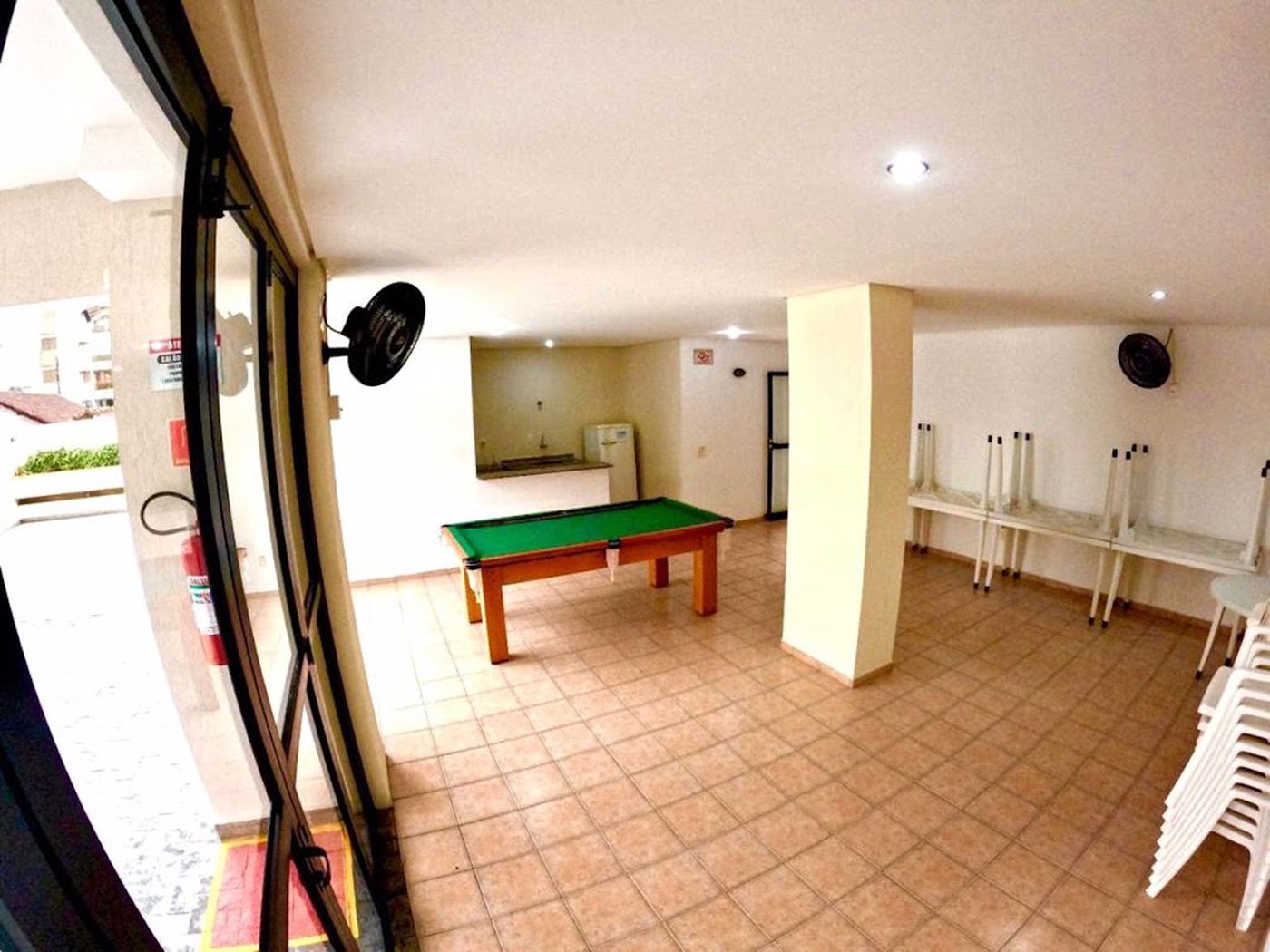 Apartamento com 2 dormitórios à venda, 78 m² por R$ 420.000,00 - Vila Júlia - Guarujá/SP