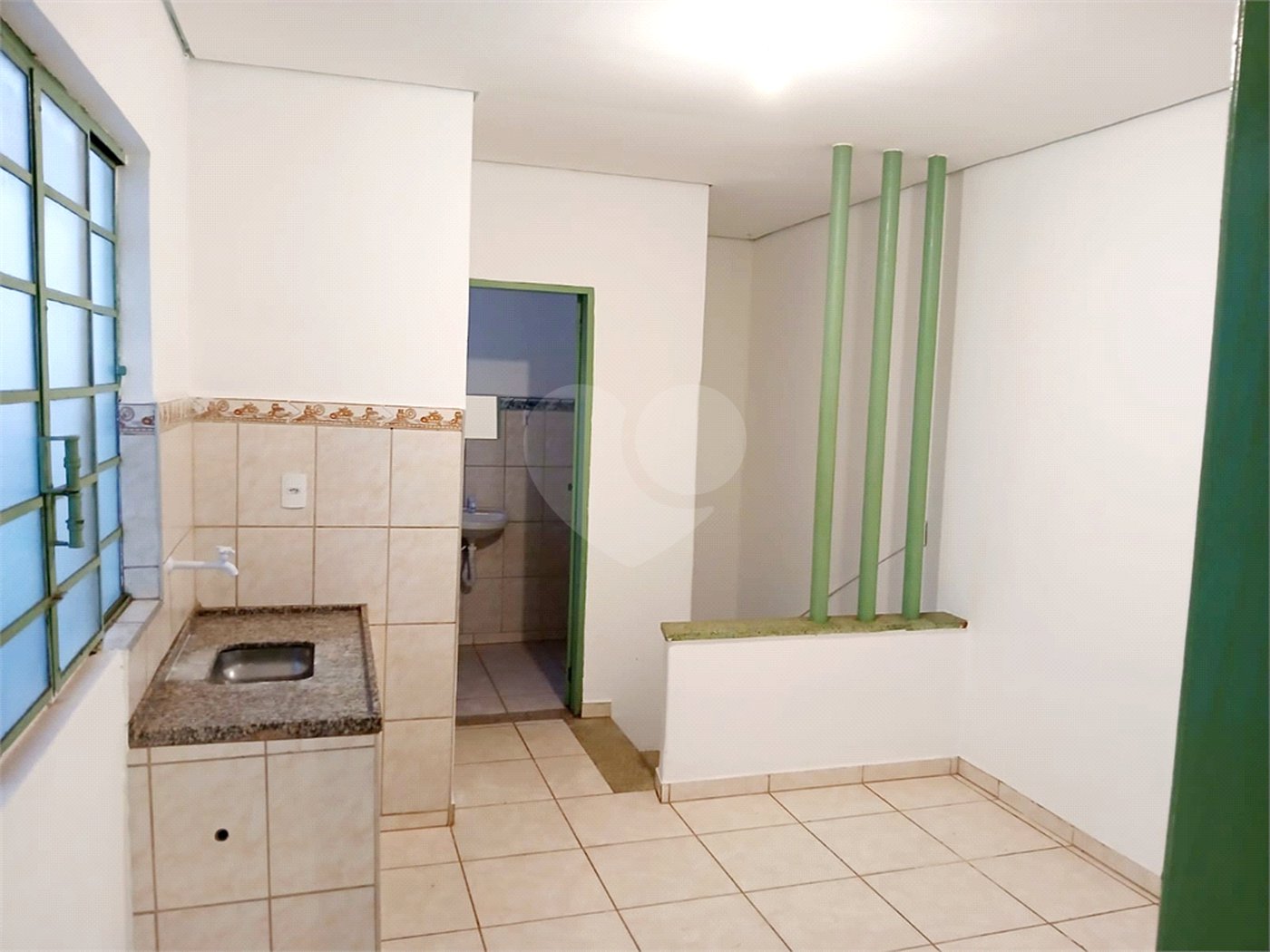 Sobrado à venda com 4 quartos, sendo 1 suíte, no Centro, Ribeirão Preto, SP