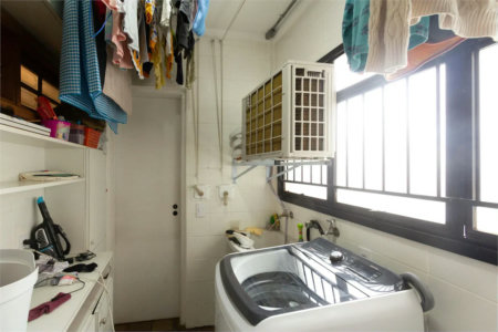 Apartamento à venda com 4 suítes em Vila Nova Conceição, São Paulo, SP