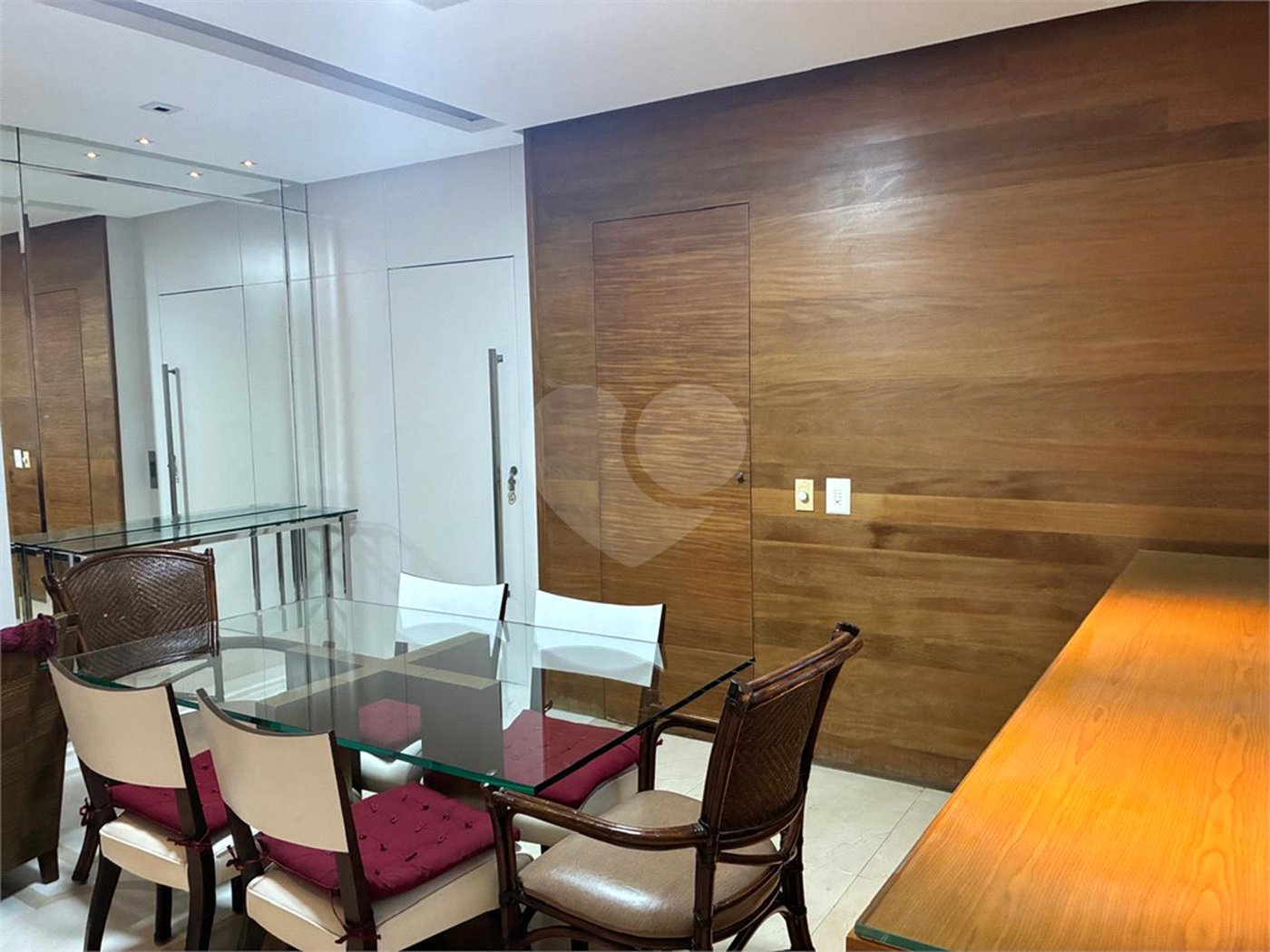 Apartamento à venda com 3 quartos, sendo 1 suíte, em Vila Guilherme, São Paulo, SP