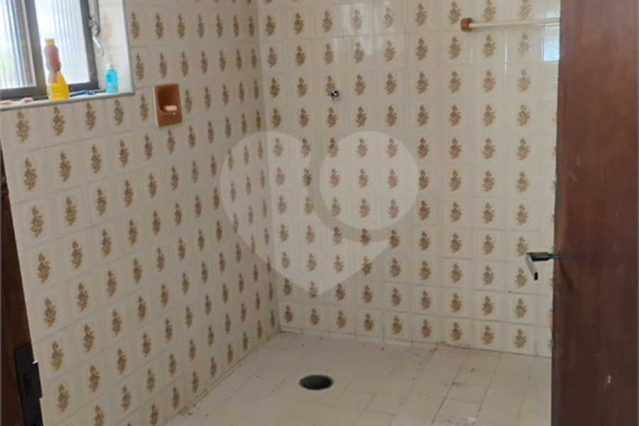Casa à venda com 3 quartos, sendo 1 suíte, no Centro, Mairiporã, SP