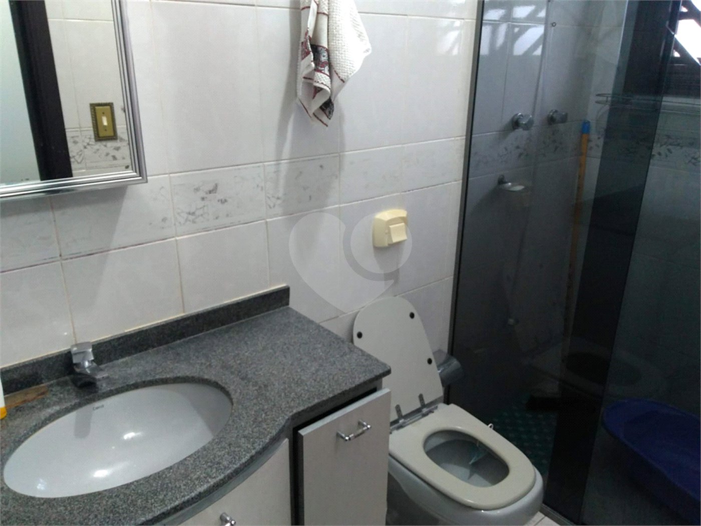 Casa à venda com 3 quartos, sendo 2 suítes,  em Vila Suissa, Mogi das Cruzes, SP