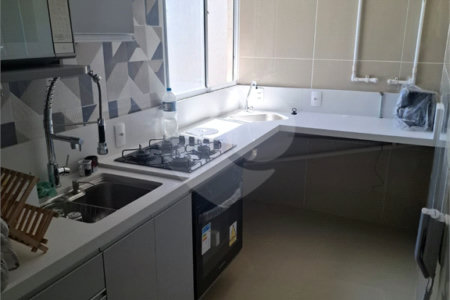 Apartamento para alugar com 2 quartos em Santíssimo, Rio de Janeiro, RJ