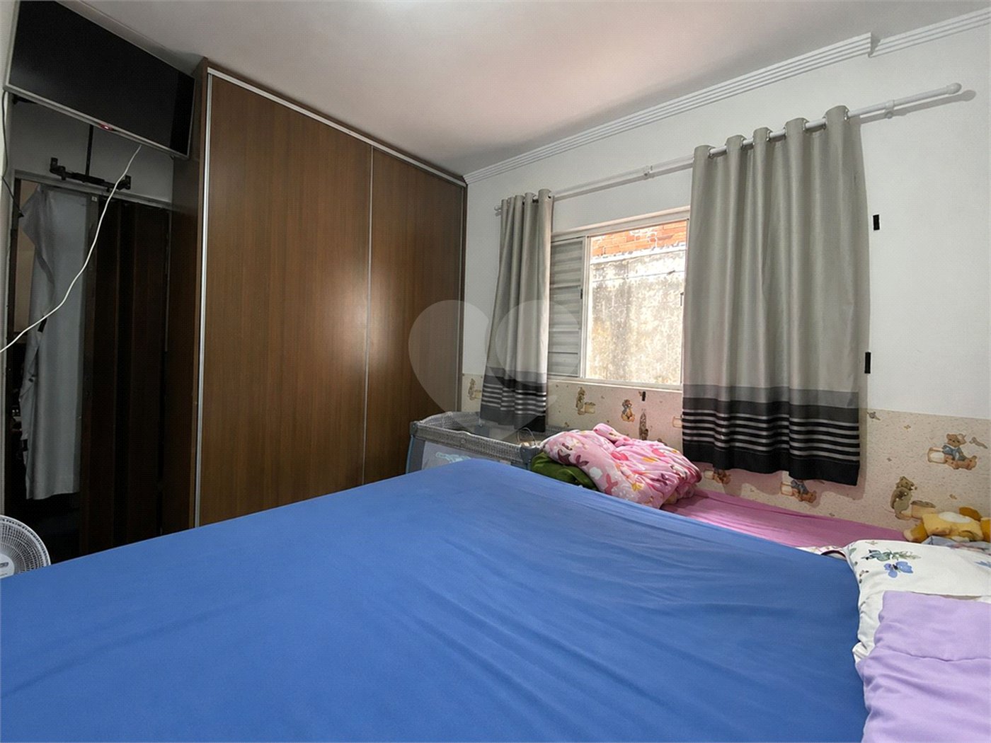 Casa à venda com 3 quartos, sendo 1 suíte, em Vila Barcelona, Sorocaba, SP