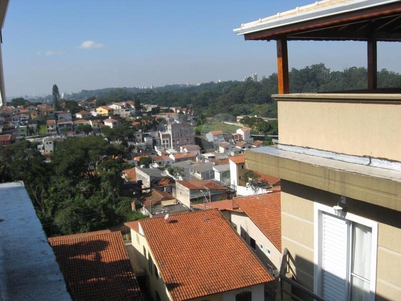 Casa à venda com 3 quartos, sendo 1 suíte, no condomínio Algarve Residencial, São Paulo - SP