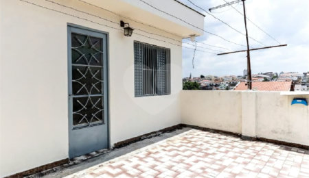 Sobrado à venda com 4 quartos, sendo 1 suíte,  em Vila Medeiros, São Paulo, SP