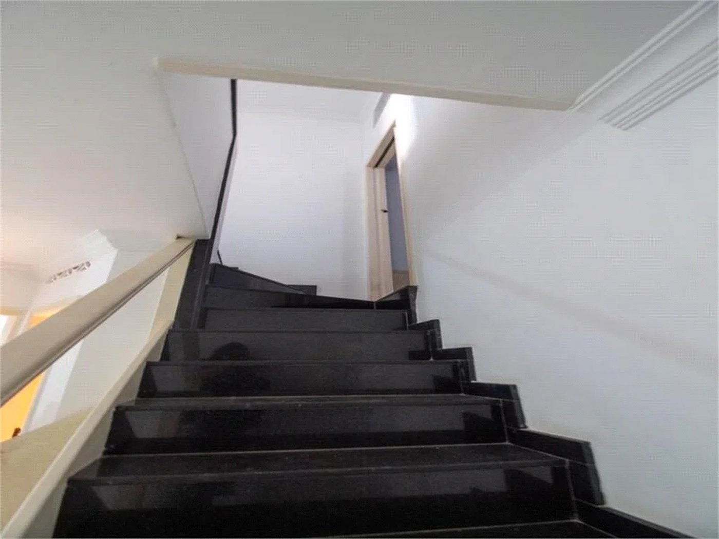 Casa à venda com 3 quartos, sendo 1 suíte, em Jardim Ester, São Paulo, SP