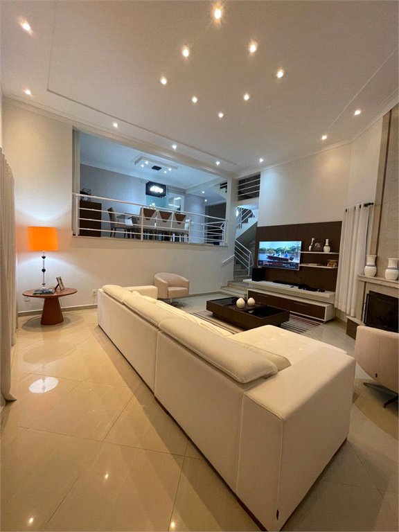 Casa à venda com 3 suítes no condomínio Aruã Ecopark Lagos, Mogi das Cruzes - SP