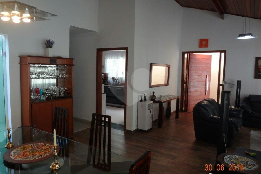 Casa Térrea à venda com 3 quartos, sendo 1 suíte, em Vila Irmãos Arnoni, São Paulo, SP