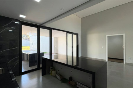 Casa à venda com 4 suítes no condomínio Saint Patrick, Sorocaba - SP