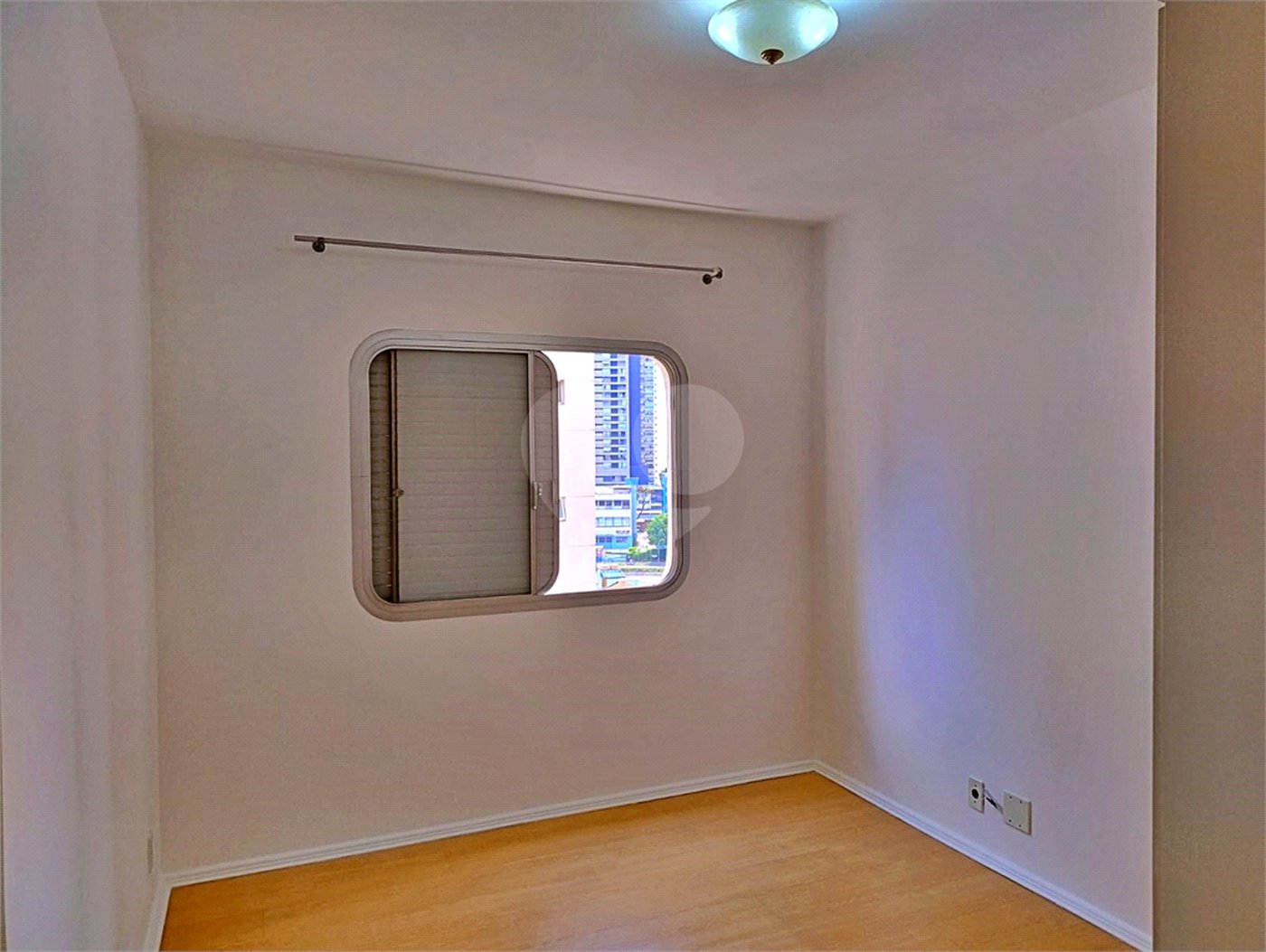 Apartamento à venda com 3 quartos, sendo 1 suíte, em Vila Olímpia, São Paulo, SP