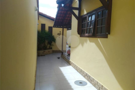 Casa Térrea à venda com 3 quartos, sendo 1 suíte, em Santíssimo, Rio de Janeiro, RJ