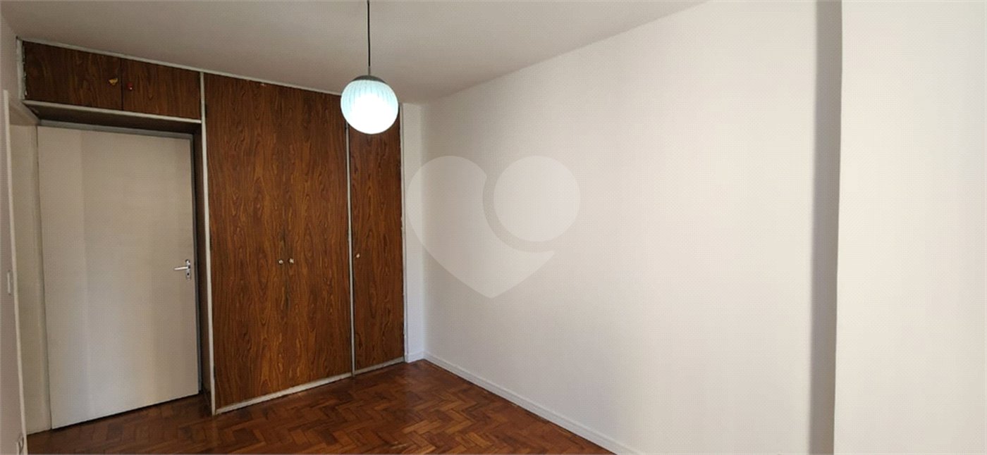 Apartamento à venda com 3 quartos em Saúde, São Paulo, SP