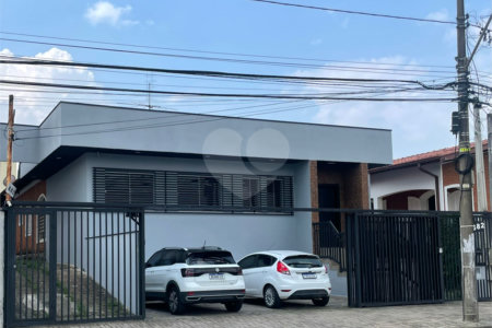 Casa à venda com 2 suítes em Jardim Europa, Valinhos, SP