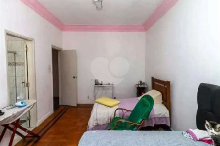 Apartamento à venda com 4 quartos, sendo 1 suíte, em Flamengo, Rio de Janeiro, RJ