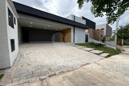 Casa à venda com 3 quartos, sendo 1 suíte,  no condomínio Cyrela Landscape Esplanada, Votorantim - SP