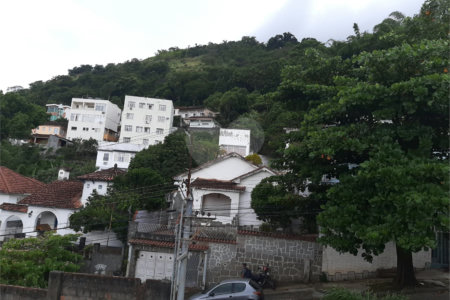 Casa à venda com 6 quartos, sendo 3 suítes,  em Tijuca, Rio de Janeiro, RJ