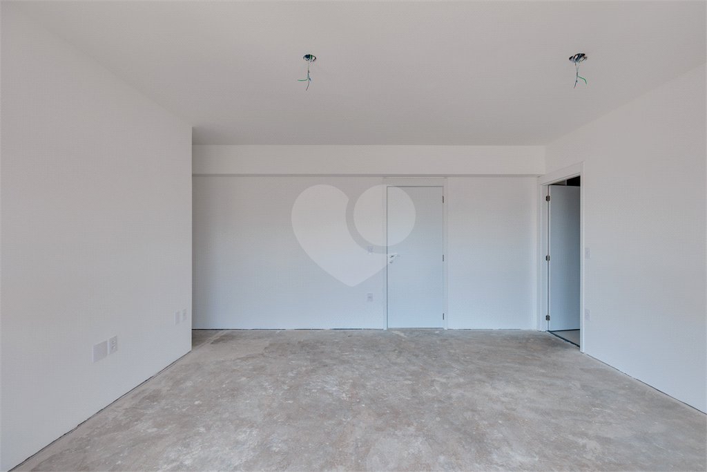 Apartamento à venda com 4 quartos, sendo 3 suítes,  em Brooklin, São Paulo, SP