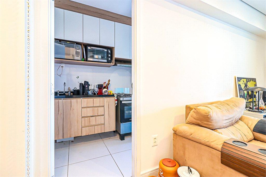 Apartamento à venda com 1 quarto em Jardim das Acácias, São Paulo, SP