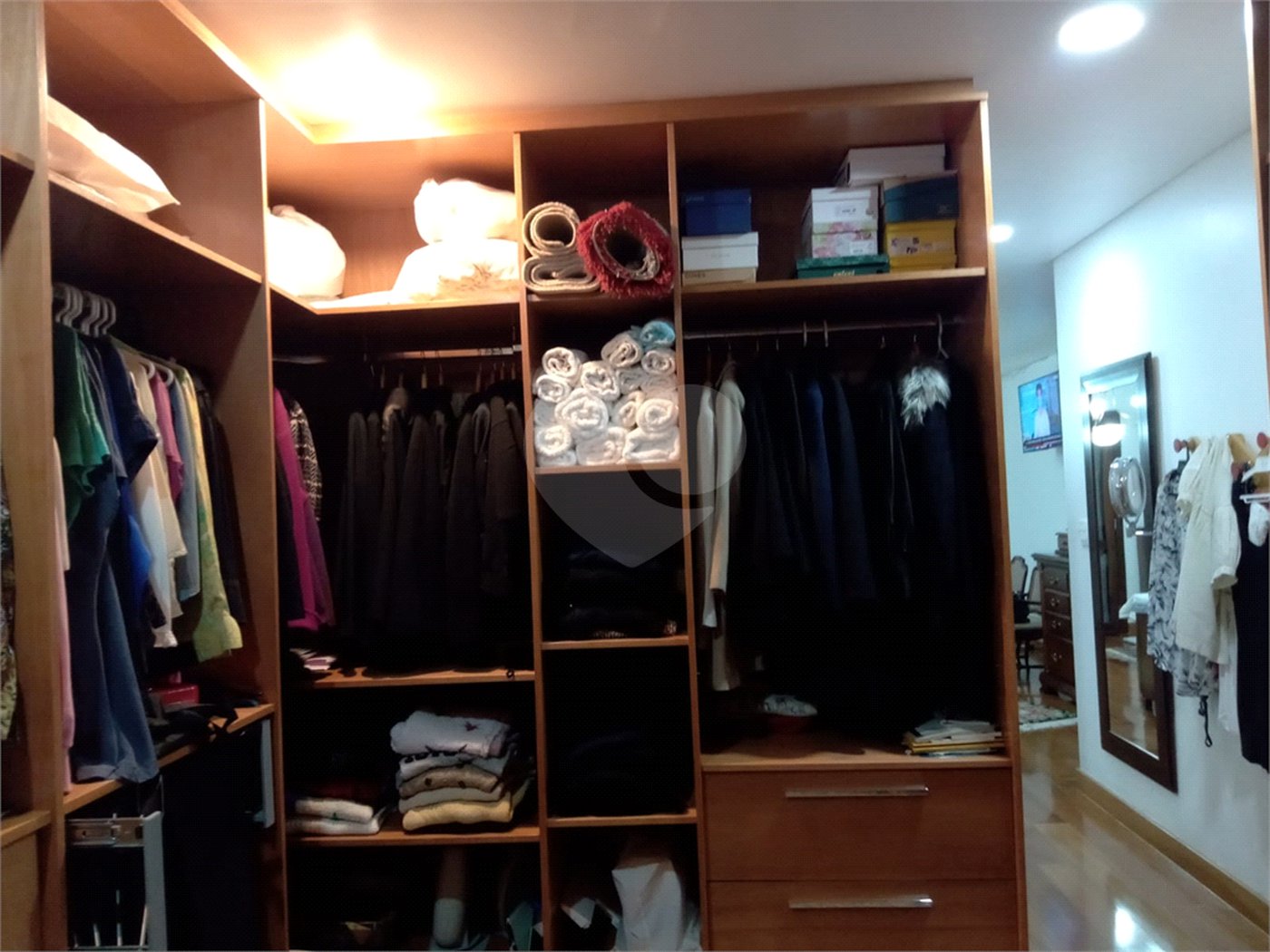 Casa à venda com 3 quartos, sendo 2 suítes, em Cidade Jardim, Mairiporã, SP