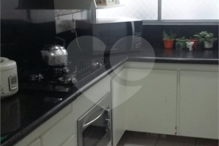 Apartamento à venda com 3 quartos em Cidade dos Bandeirantes, São Paulo, SP