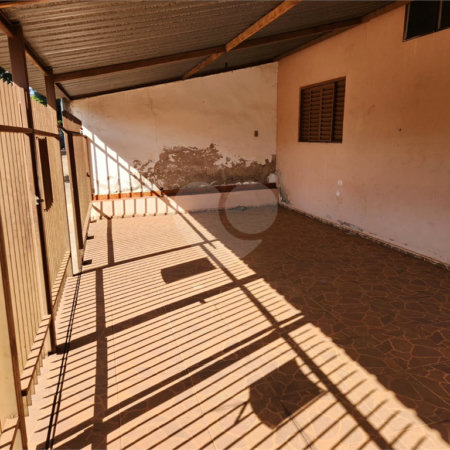 Casa à venda com 2 quartos no Centro, Araraquara, SP