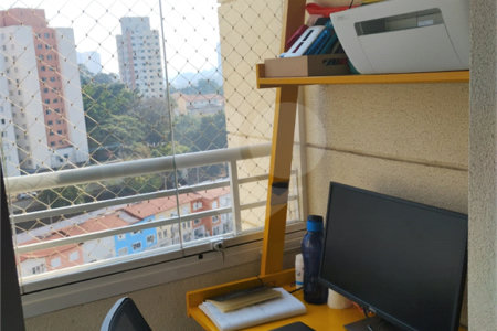 Apartamento à venda com 3 quartos, sendo 1 suíte,  em Jardim Ester Yolanda, São Paulo, SP