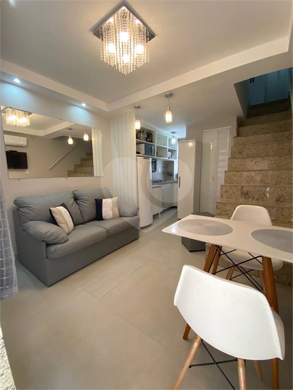 Triplex à venda com 2 suítes no Centro (mangue), Armação dos Búzios, RJ
