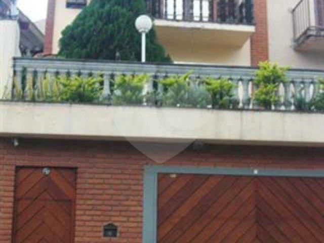 Sobrado à venda com 3 quartos, sendo 1 suíte,  em Santana, São Paulo, SP