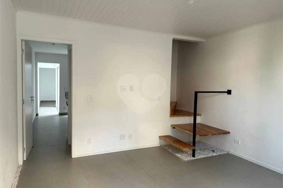 Casa de Vila à venda com 3 quartos, sendo 2 suítes, em Santana, São Paulo, SP