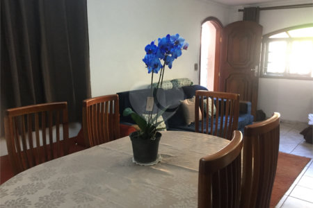 Casa à venda com 3 quartos em Vila Vasconcelos, São Paulo, SP