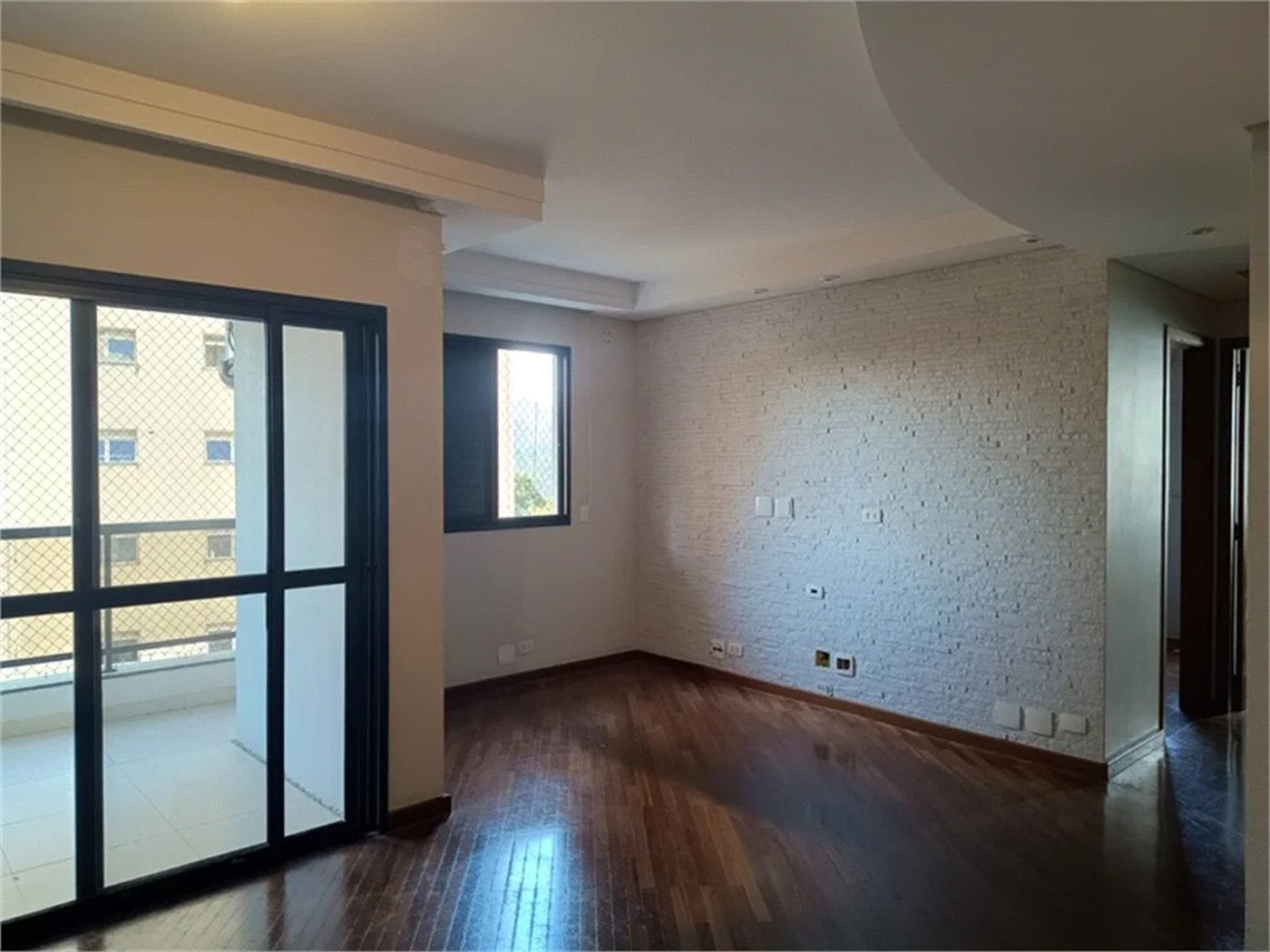Apartamento à venda com 2 quartos, sendo 1 suíte,  em Vila Suzana, São Paulo, SP