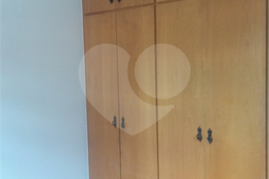 Sobrado à venda com 3 quartos, sendo 1 suíte, em Horto, São Paulo, SP