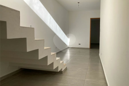 Casa à venda com 4 quartos, sendo 3 suítes,  no condomínio Reserva Granja Anita, Mogi das Cruzes - SP