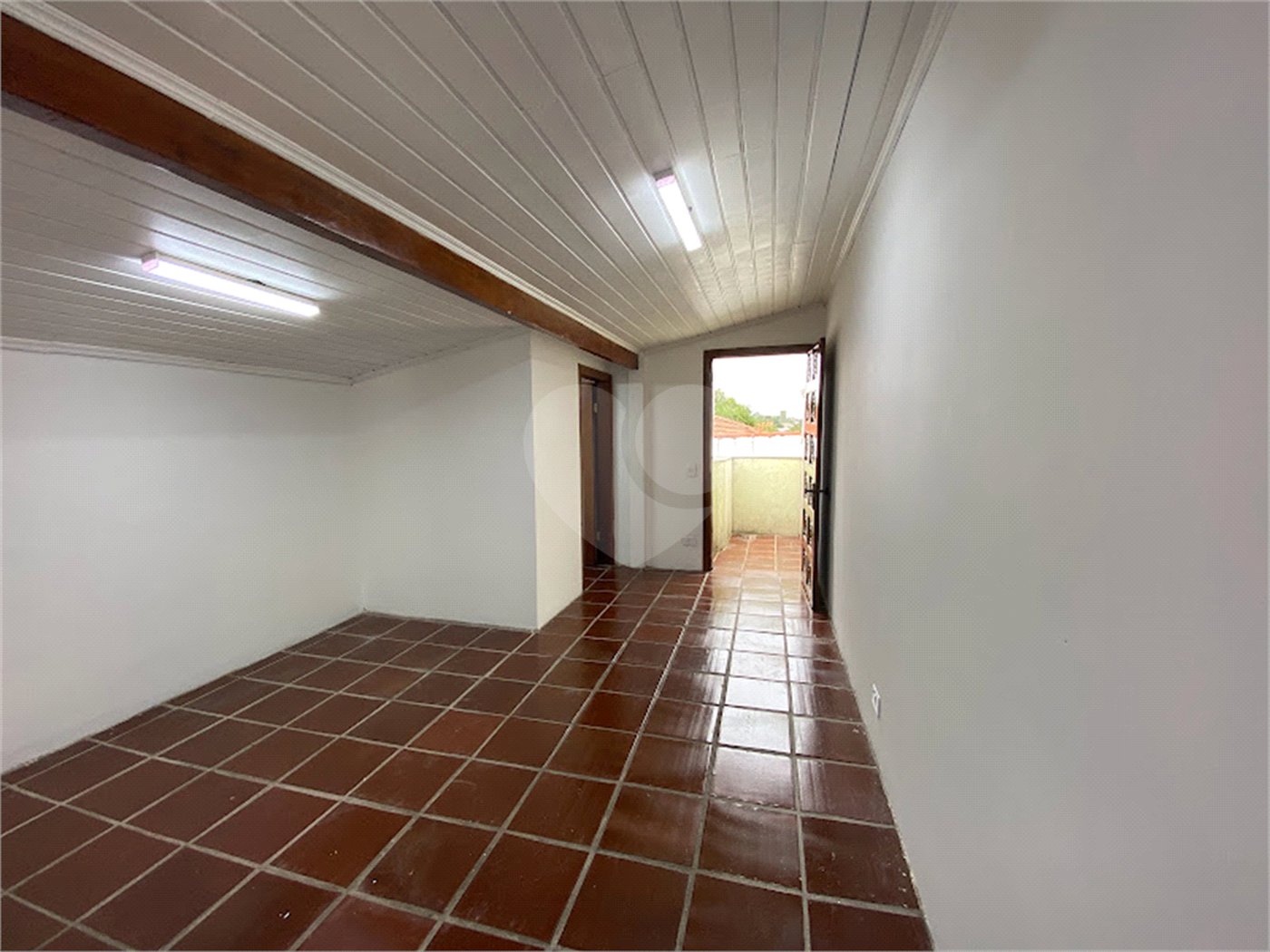 Sobrado à venda com 7 quartos, sendo 2 suítes, em Brooklin Paulista, São Paulo, SP