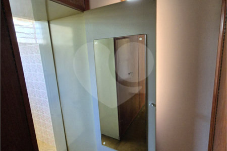 Casa à venda com 4 quartos, sendo 1 suíte, no Centro, Mogi das Cruzes, SP