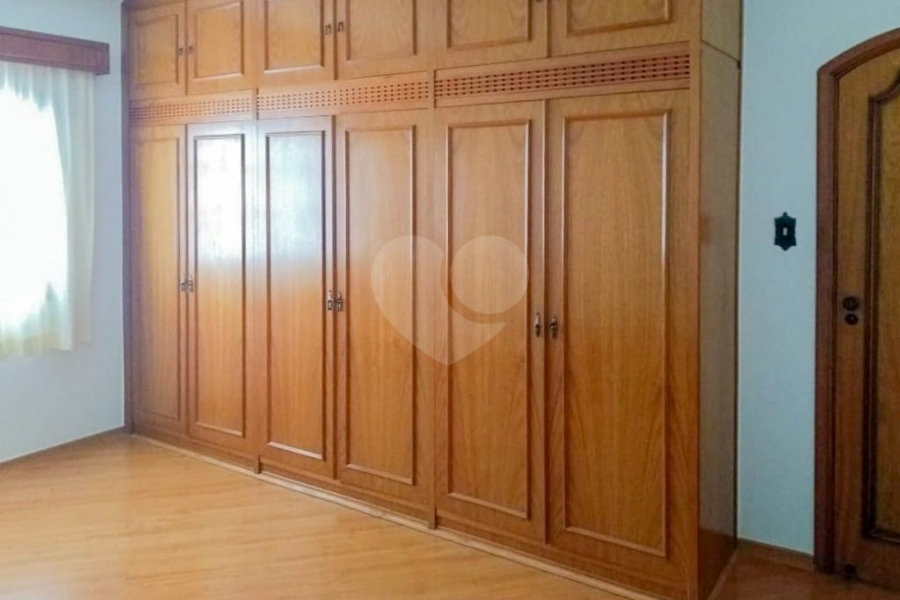 Sobrado à venda com 3 quartos, sendo 1 suíte, em Mooca, São Paulo, SP