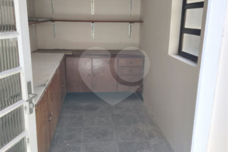 Casa à venda com 4 suítes no condomínio Estância Marambaia, Vinhedo - SP