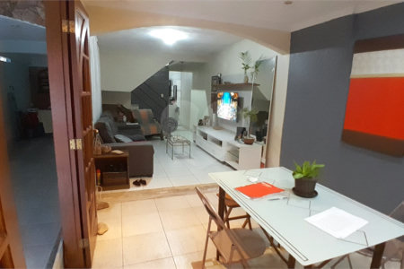 Casa à venda com 3 quartos em Campo Grande, Rio de Janeiro, RJ