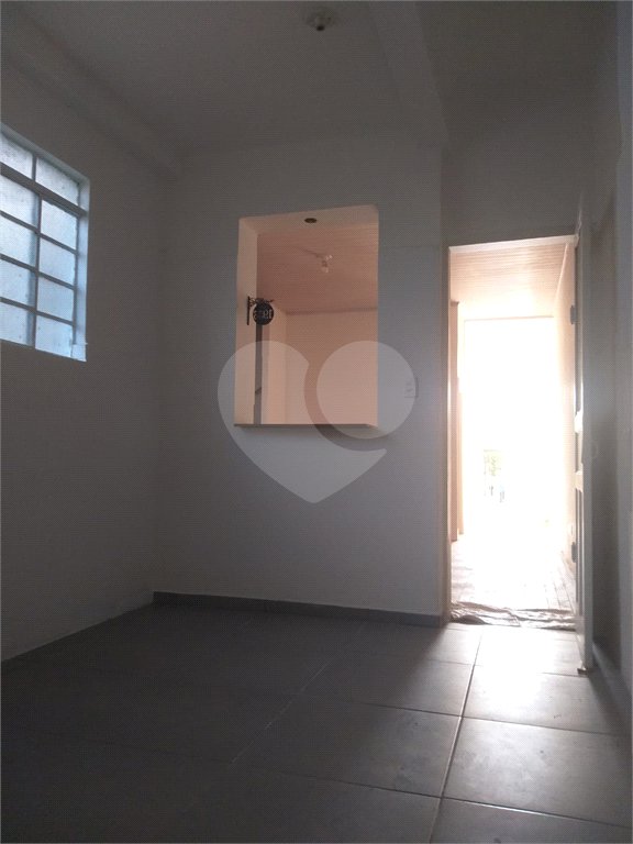 Sobrado à venda com 3 quartos em Bom Retiro, São Paulo, SP